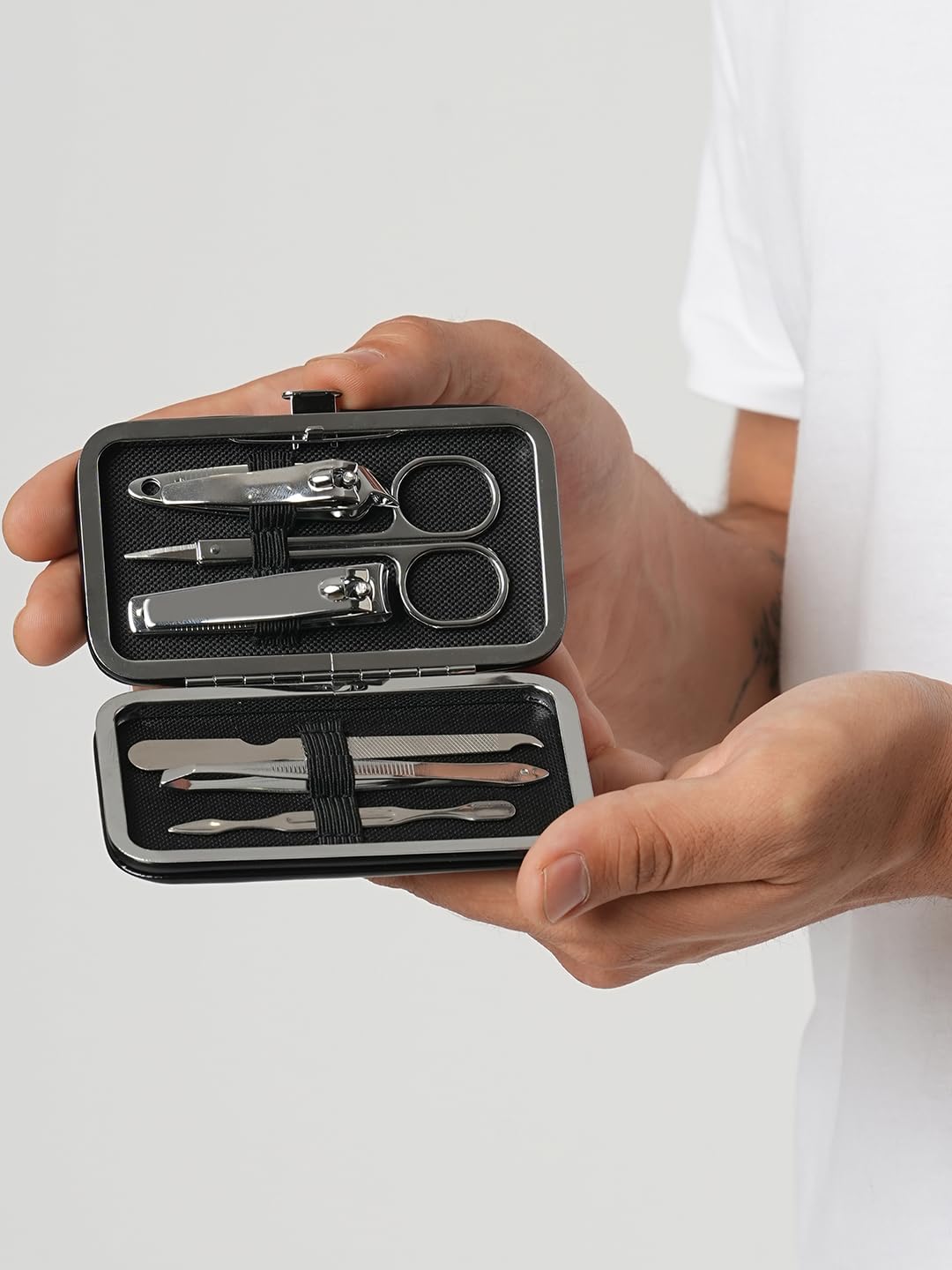 Men Grooming Kit